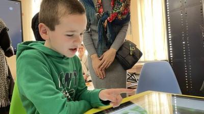 Знайомство з можливостями інтерактивної панелі