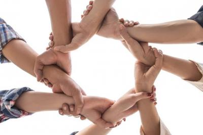 Турбота про фінансове та медичне благополуччя